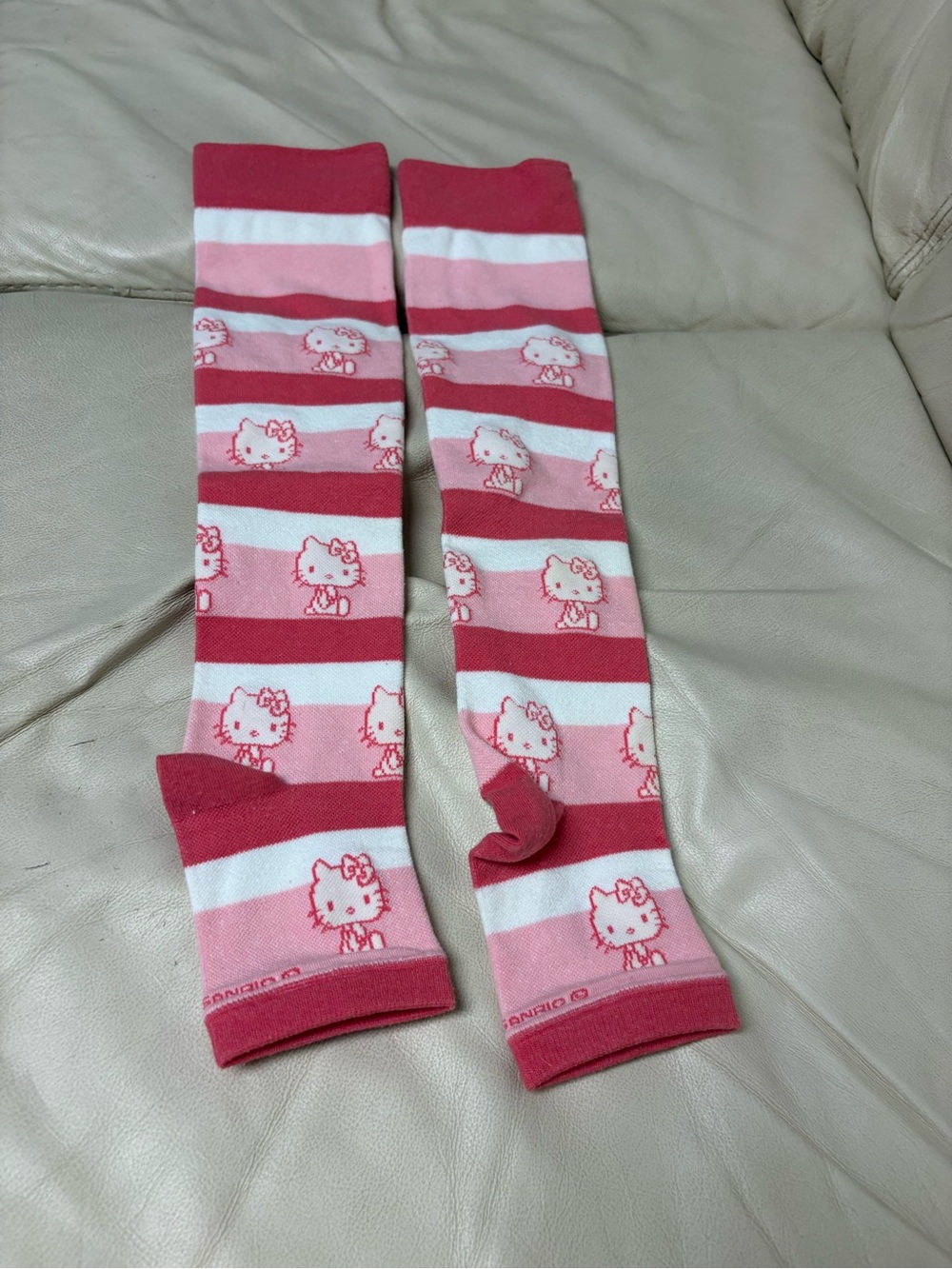 HELLO KITTY Slim Walk Japan Toeless Compression Sock Pink Striped